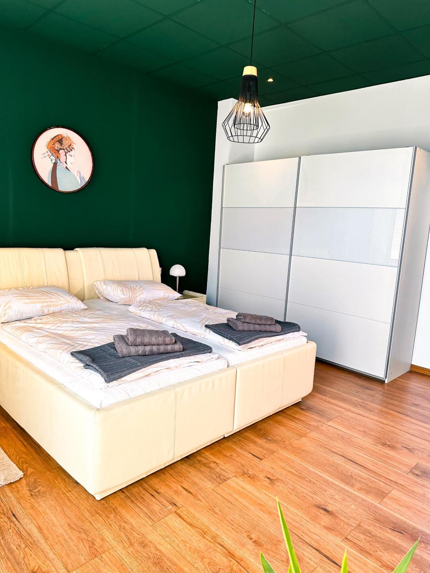 Alpenloft Bregenz Apartment ภายนอก รูปภาพ