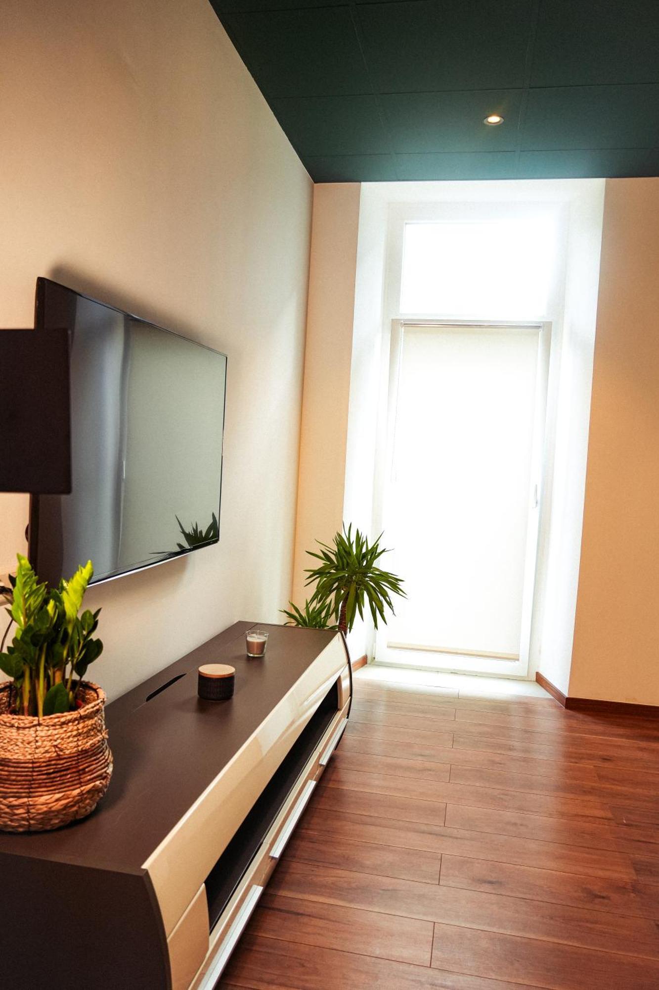 Alpenloft Bregenz Apartment ภายนอก รูปภาพ